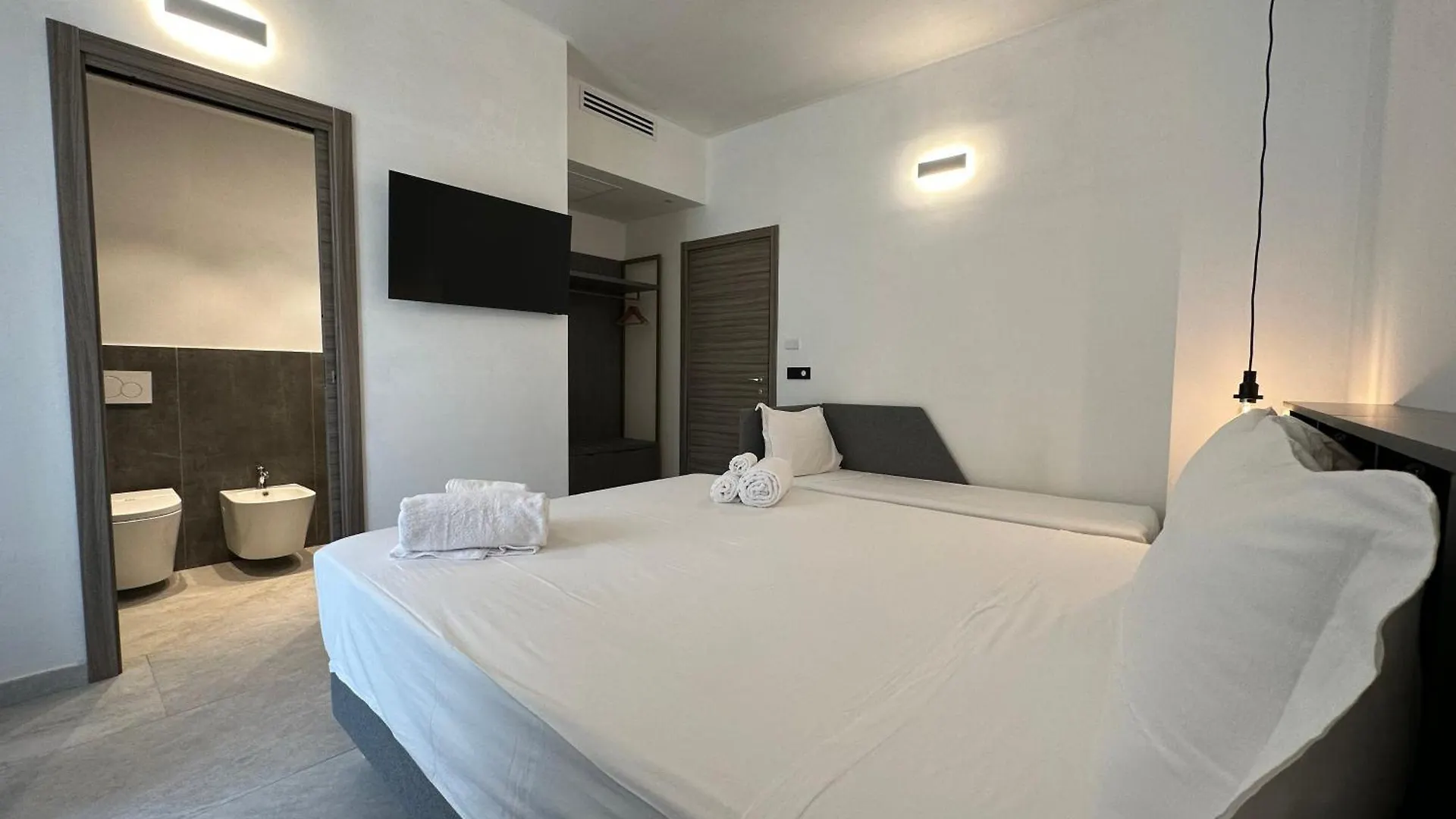 Dolmen Guest House Alghero